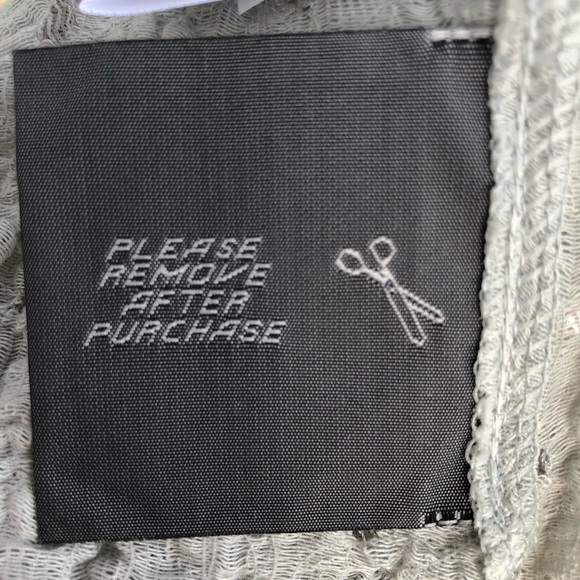 NWOT GREY simply Vera Wang long sleeve shirt - Picture 6 of 8